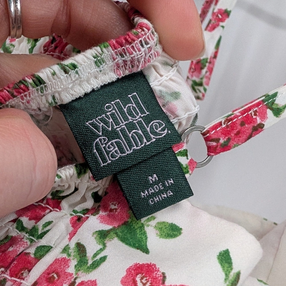 NWT Wild Fable Floral Flouncy Sleeveless Basque Waste Smocked Back Romper Medium - Picture 5 of 9
